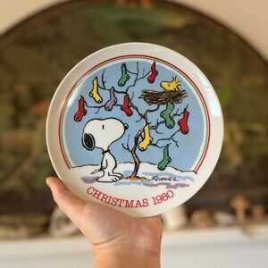 Vintage "Waiting for Santa" Numbered Limited Edition 1980 Christmas Snoopy Plate